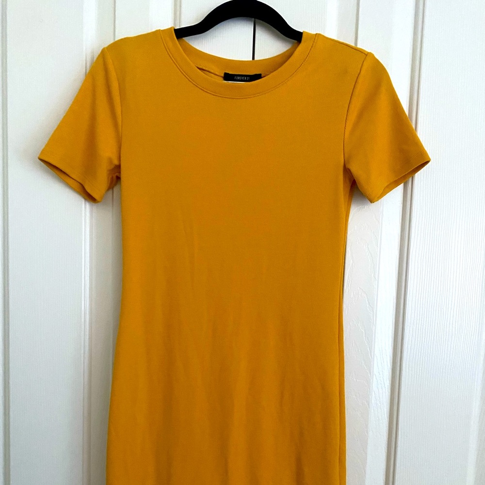 T-shirt dress